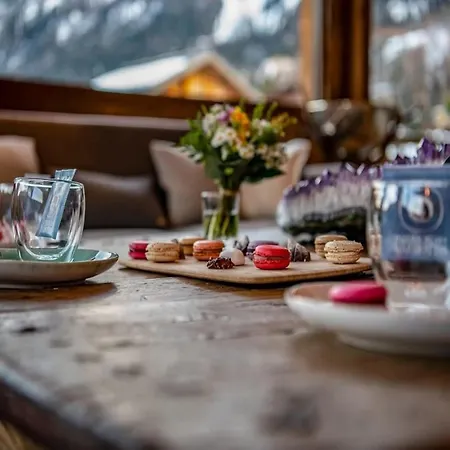 アパート Chalet Zermatt: Where Every Window Frames