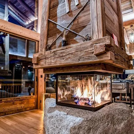 Chalet Zermatt: Where Every Window Frames Apartment *